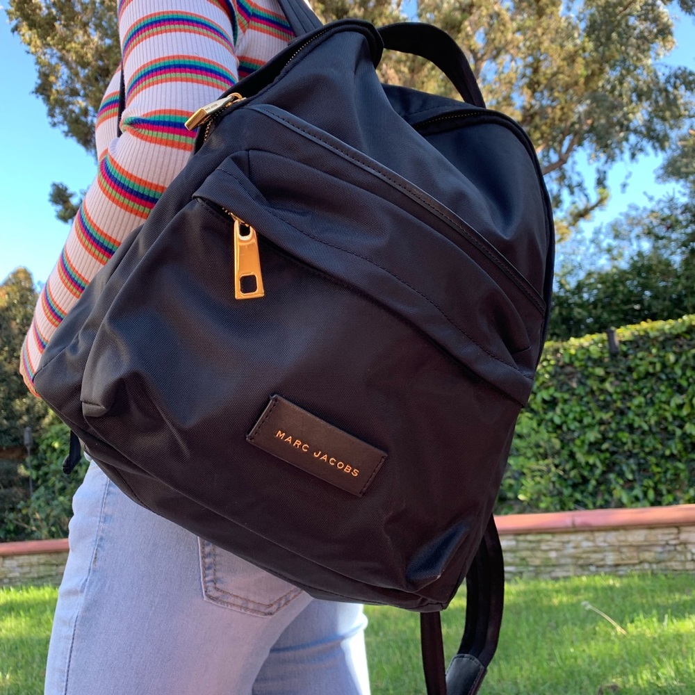 ✨ MARC JACOBS LARGE NYLON SCHOOL BACKPACK ✨
